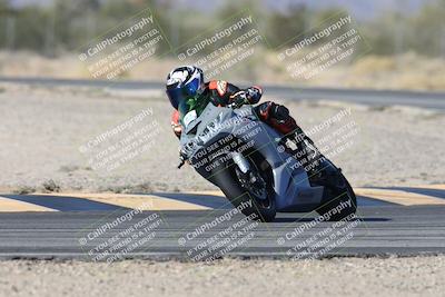 media/Dec-04-2025-Racers Edge (Thu) [[5ebc9f124d]]/3-B Group/1-Session 1 (Turn 7)/